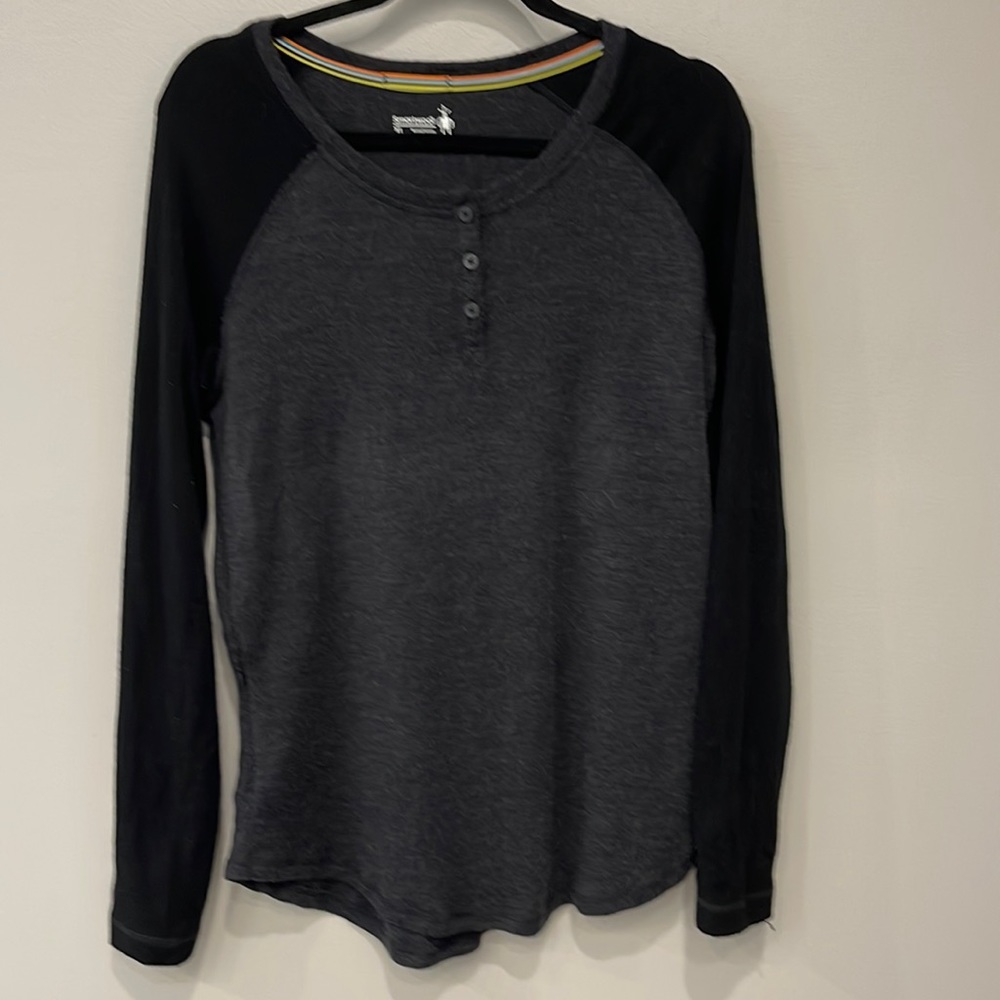 Betabrand Smart Wool Merino 250 Travel Henley (circa 2018) in XL